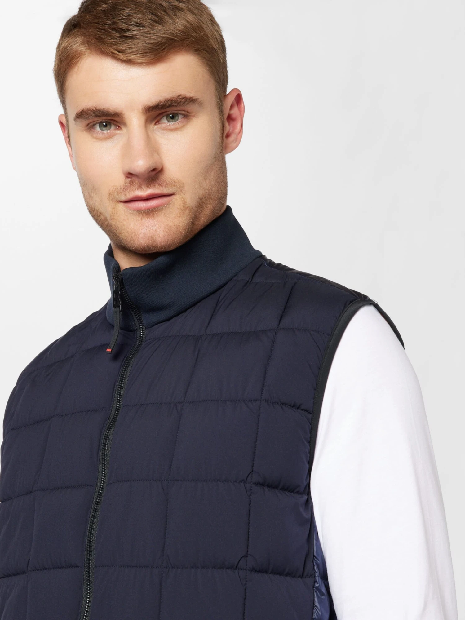 BOGNER FIRE+ICE Bodywarmers Bodywarmer VENTO Heren Navy 4 BOGNER FIRE+ICE Bodywarmers Bodywarmer VENTO Heren Navy - Afbeelding 2