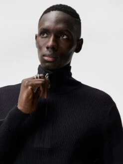 J.Lindeberg Coltruien Trui Alex Heren Zwart -Herenkleding Winkel 61773c5d993a46f8636ced1cd88b76a8