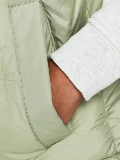 Jack & Jones Bodywarmers Bodywarmer Maxer Heren Appel -Herenkleding Winkel 77489e311fe898267256e6d1a516ed49