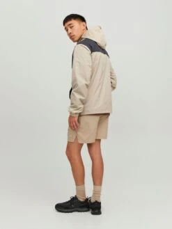 Jack & Jones Outdoor Jassen Functionele Jas Heren Lichtbeige / Zwart -Herenkleding Winkel 8fe943ceb5ed06d84d32216c92820952