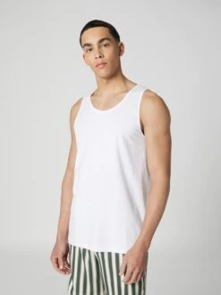 Tanktops Shirt Rico Heren Wit 9 Tanktops Shirt Rico Heren Wit -Herenkleding Winkel b5d673cea2ada3e851eb9e8b7db2b617