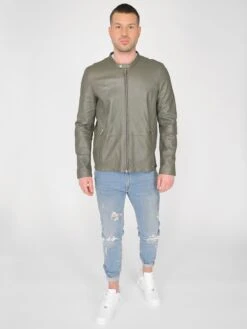 Maze Leren Jassen Tussenjas Heren Olijfgroen 16 Maze Leren Jassen Tussenjas Heren Olijfgroen -Herenkleding Winkel b90c847108789f78aadc5198ae65fe02