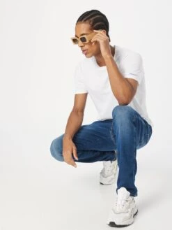 Armedangels T-shirts Shirt JAMES Heren Wit -Herenkleding Winkel c562951146c881758f0159f8e9ab21e0