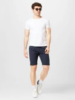 Lindbergh Chino Shorts Regular Bandplooibroek Heren Navy 11 Lindbergh Chino Shorts Regular Bandplooibroek Heren Navy -Herenkleding Winkel c9e503574c3d27dfca5d95db67b33f87