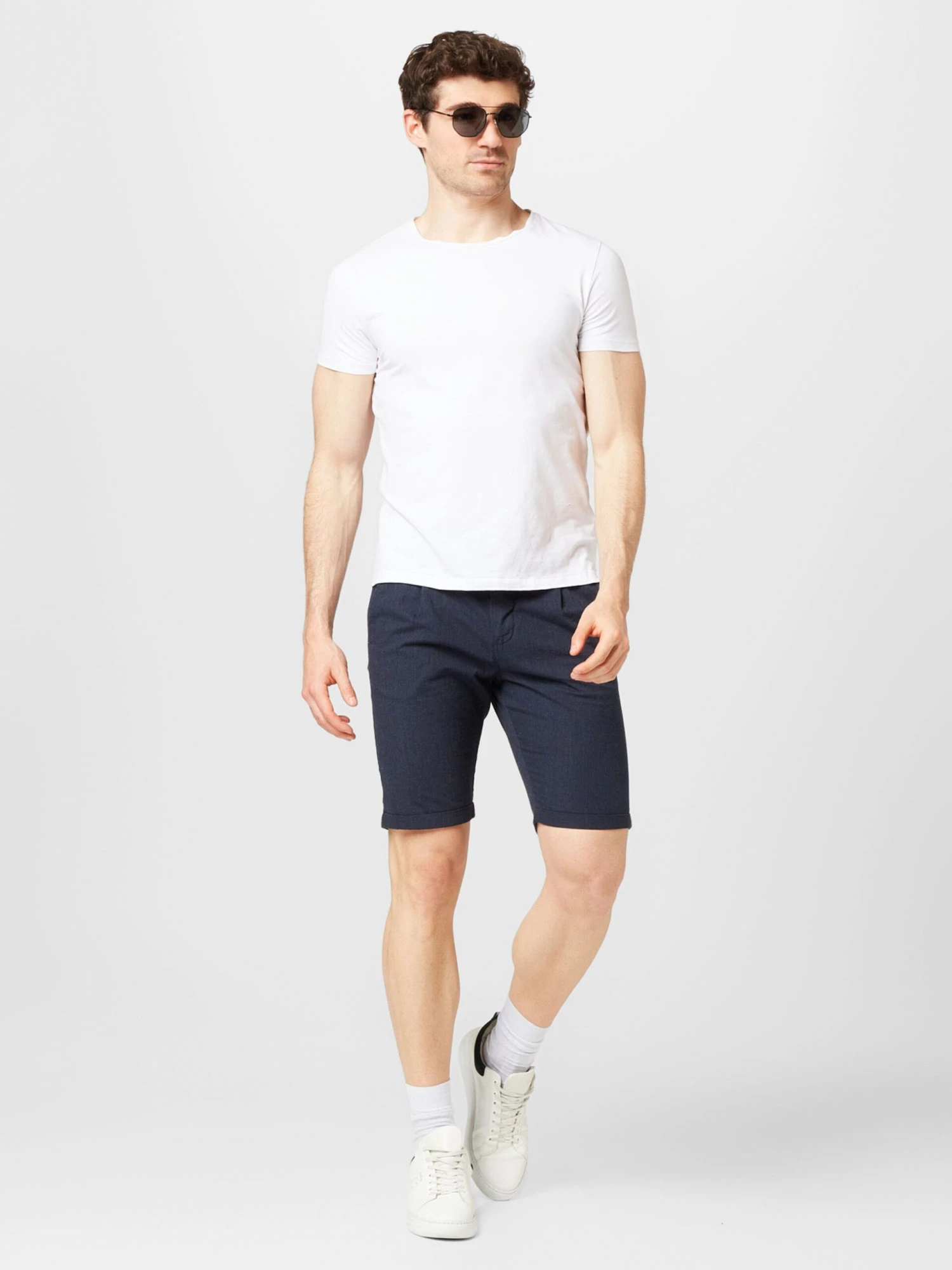 Lindbergh Chino Shorts Regular Bandplooibroek Heren Navy 7 Lindbergh Chino Shorts Regular Bandplooibroek Heren Navy - Afbeelding 5
