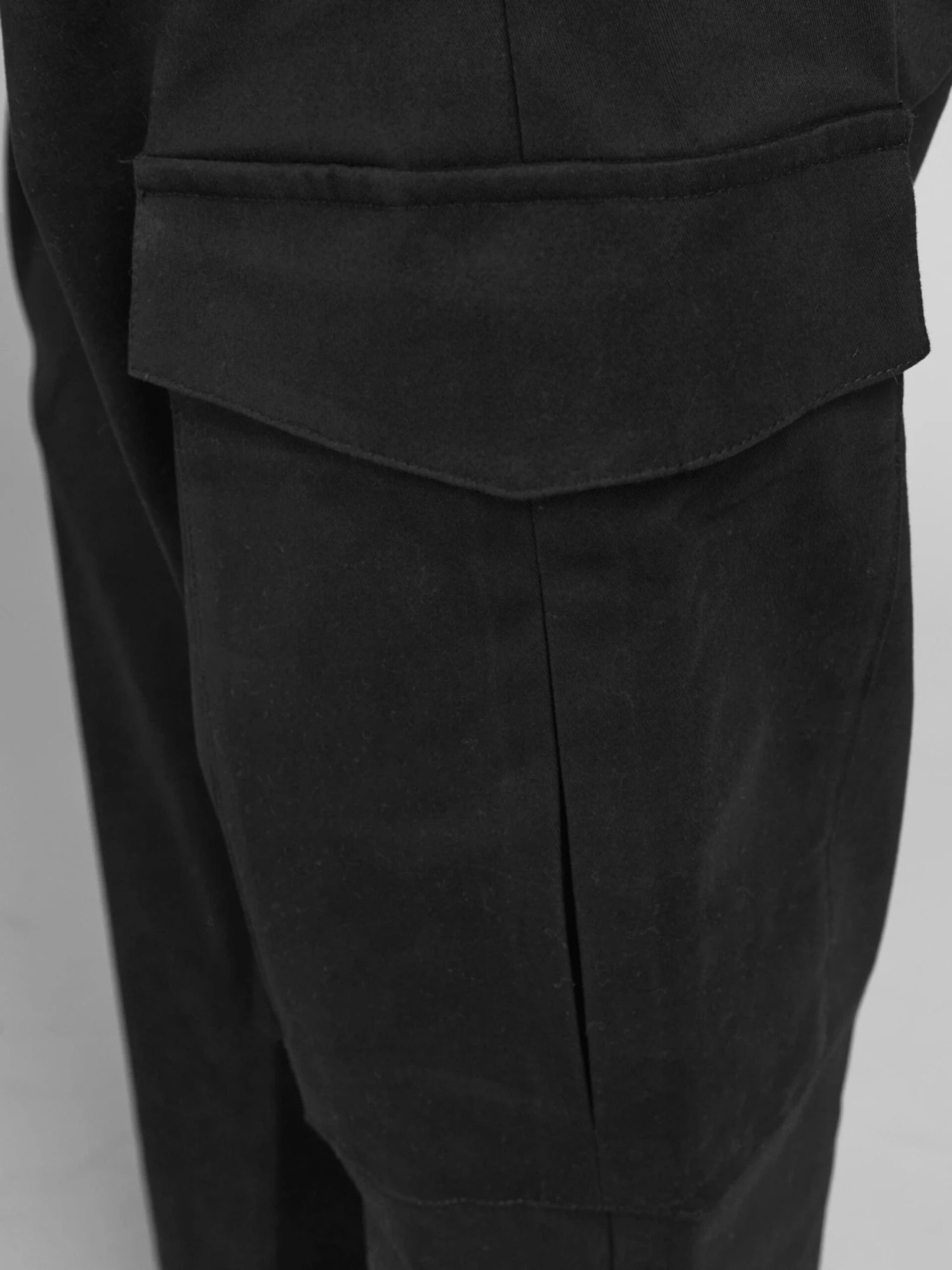 Jack & Jones Cargobroeken Regular Cargobroek Bill Heren Zwart 8 Jack & Jones Cargobroeken Regular Cargobroek Bill Heren Zwart - Afbeelding 6